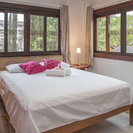 Locar-In Gramado - Loft A 50 M Da Rua Coberta. Apartment Luaran gambar
